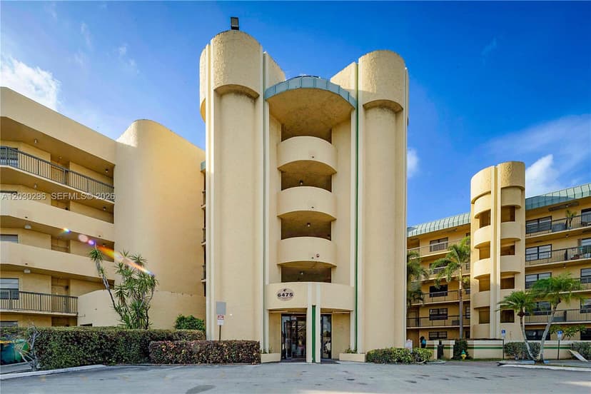 6475 W Oakland Park Blvd # 505, Lauderhill FL 33313