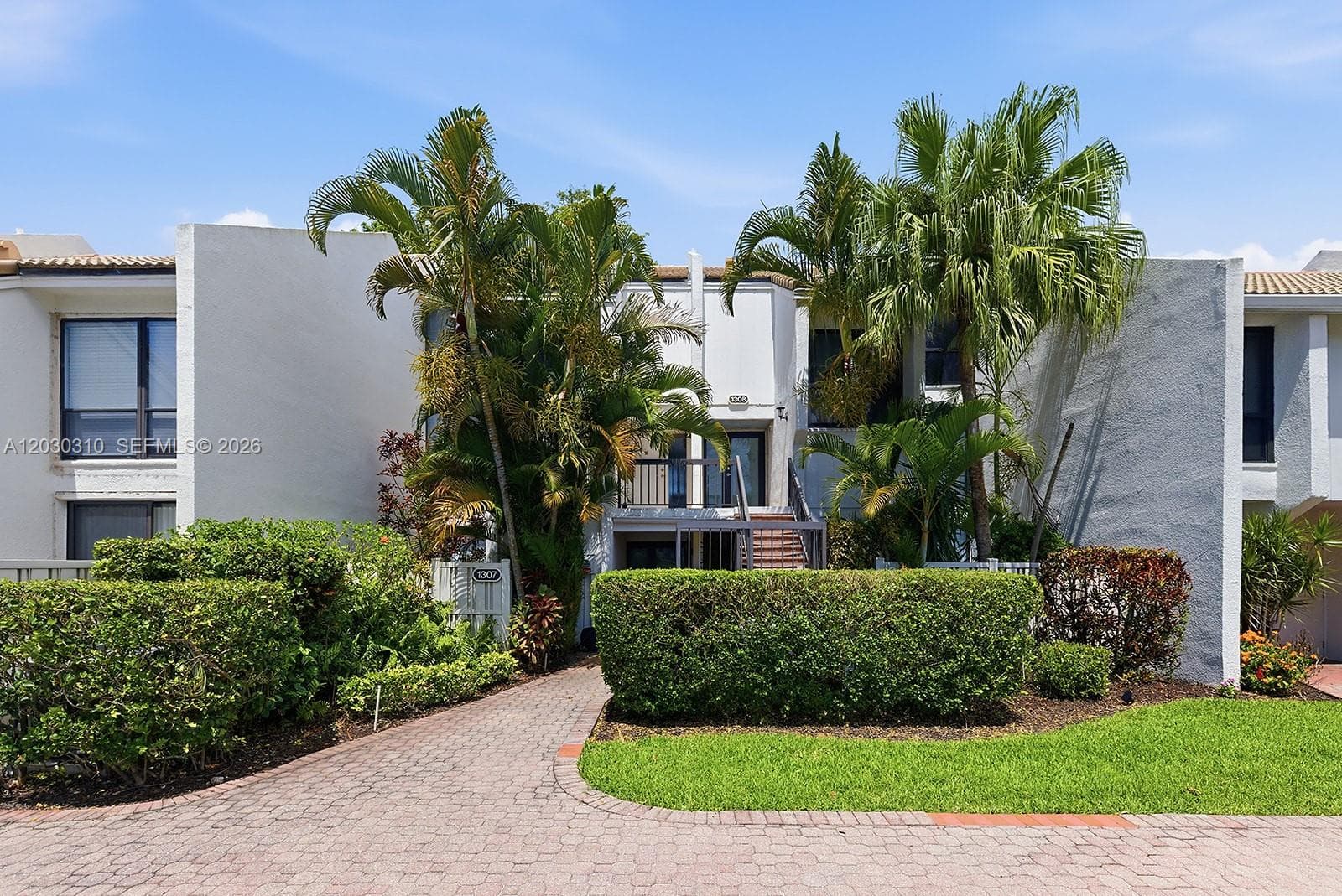 1309 Bridgewood Dr, Boca Raton FL 33434