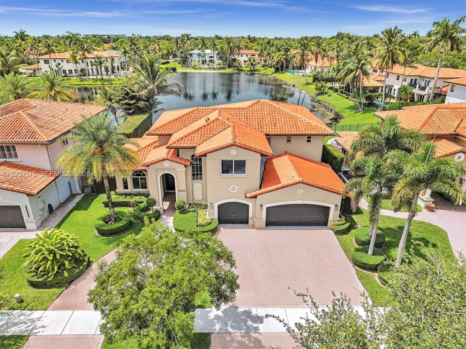 8052 NW 161st Ter, Miami Lakes FL 33016