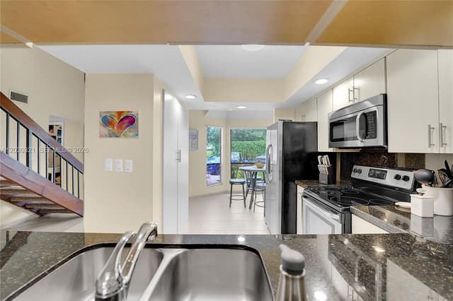 1400 NW 9th Ave # 18, Boca Raton FL 33486 - Boca Raton, FL - Photo 4