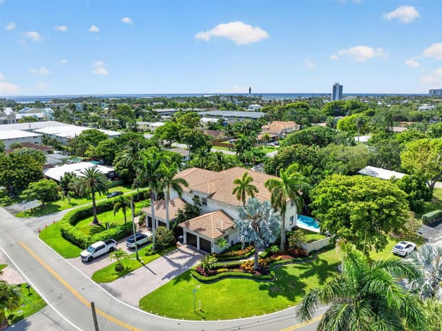 2844 NE 26th Avenue, Lighthouse Point FL 33064 - Lighthouse Point, FL - Photo 2