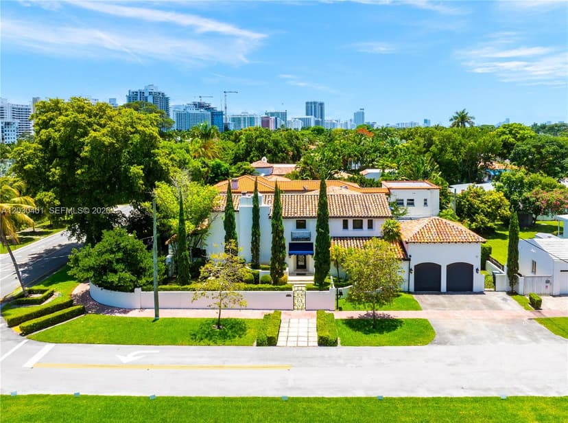 5860 Pine Tree Dr, Miami Beach FL 33140