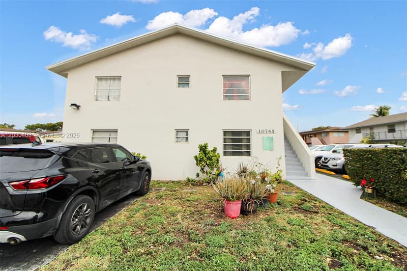 10745 SW 3rd St # 6, Sweetwater FL 33174