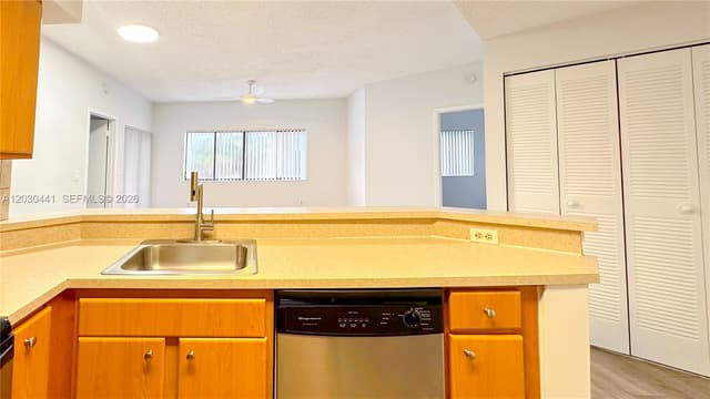 2445 SW 18th Ter # 107, Fort Lauderdale FL 33315 - Fort Lauderdale, FL - Photo 2