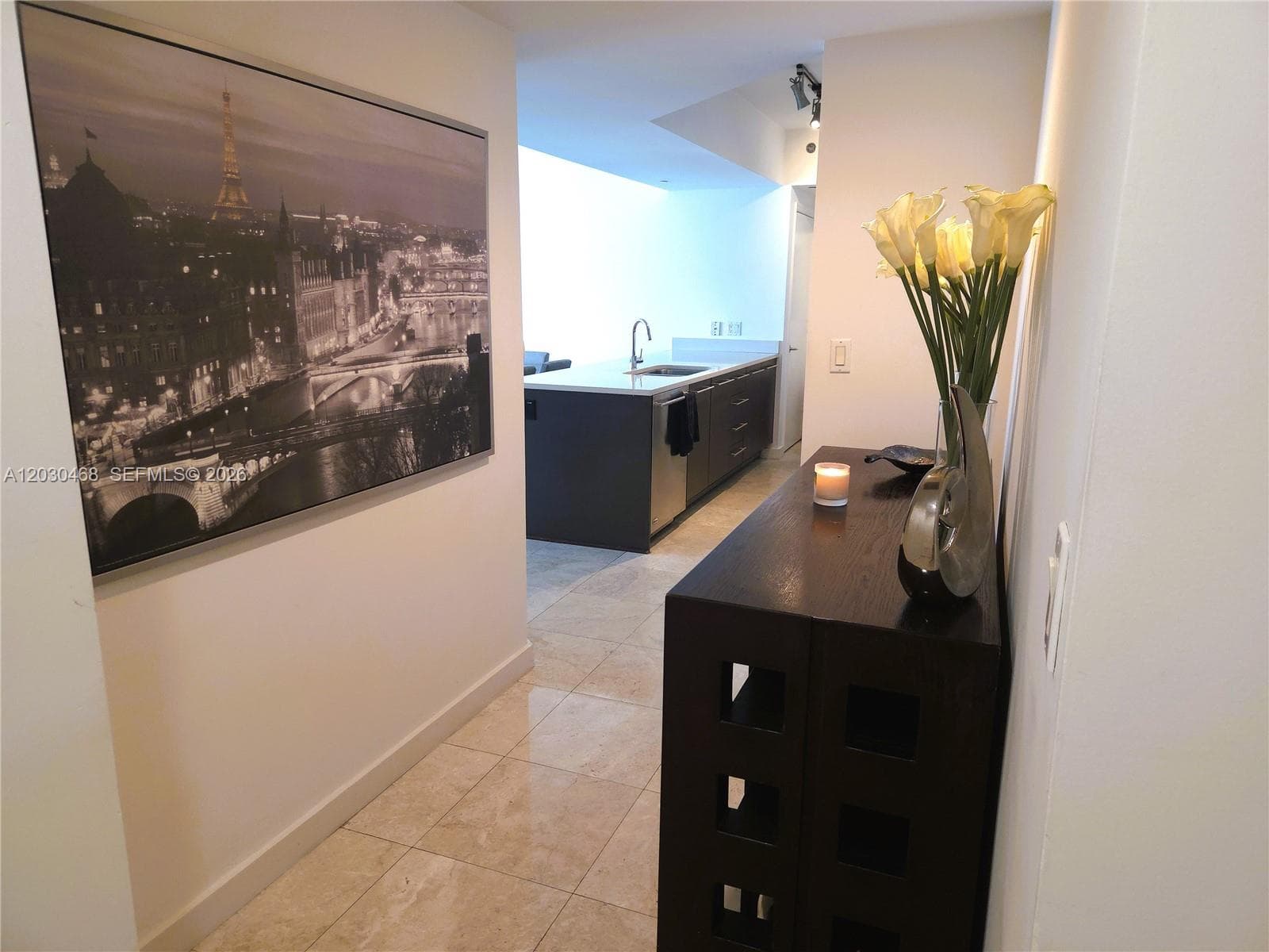 500 Brickell Ave # 3105, Miami FL 33131