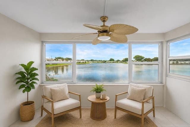 1116 Lake Terrace # 207, Boynton Beach FL 33426 - Boynton Beach, FL - Photo 2