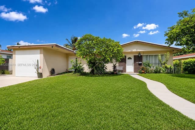 18240 NE 8th Ave, North Miami Beach FL 33162 - North Miami Beach, FL - Photo 3