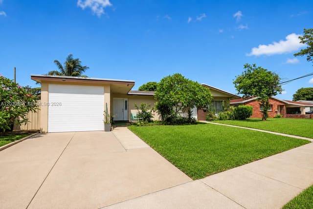 18240 NE 8th Ave, North Miami Beach FL 33162 - North Miami Beach, FL - Photo 4