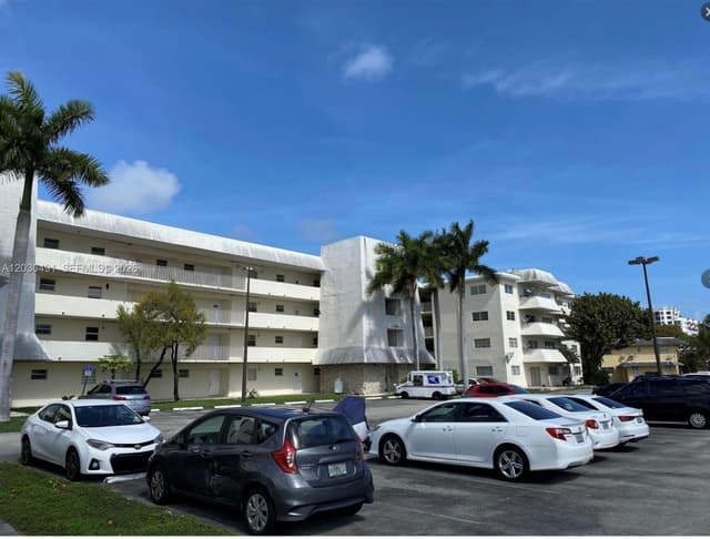 7410 SW 82nd St # K401, Miami FL 33143 - Miami, FL - Photo 4