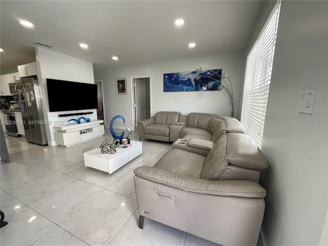 1905 SW 100th Ave, Miramar FL 33025 - Miramar, FL - Photo 7