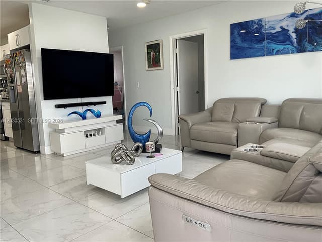 1905 SW 100th Ave, Miramar FL 33025 - Miramar, FL - Photo 5
