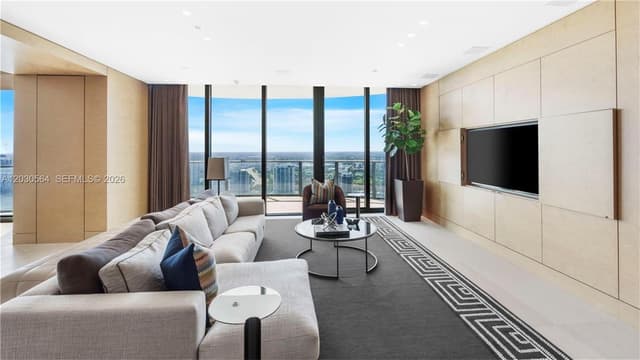 19575 Collins Ave # 43, Sunny Isles Beach FL 33160 - Sunny Isles Beach, FL - Photo 4