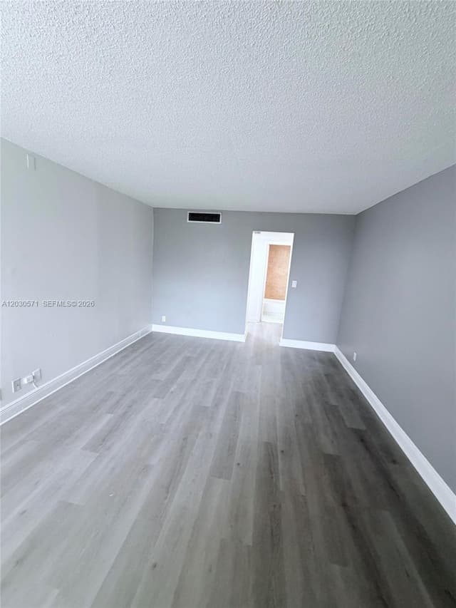 3301 N Country Club Dr # 407, Aventura FL 33180 - Aventura, FL - Photo 6