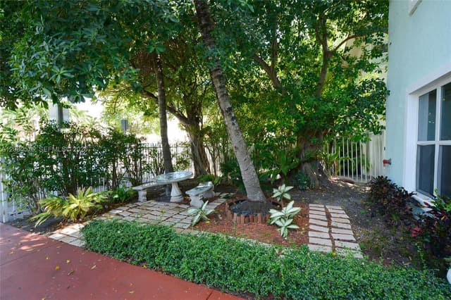 1342 Drexel Ave # 105, Miami Beach FL 33139 - Miami Beach, FL - Photo 7