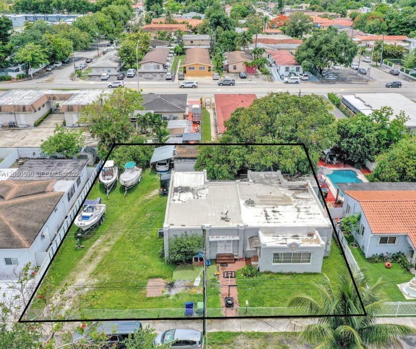 3078 NW Flagler Ter, Miami FL 33125