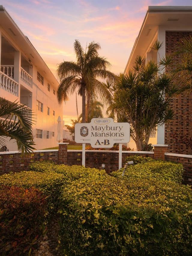 5203 NE 24th Terrace # B108, Fort Lauderdale FL 33308 - Fort Lauderdale, FL - Photo 2