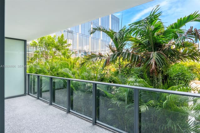 1176 97th Street # 302, Bay Harbor Islands FL 33154 - Bay Harbor Islands, FL - Photo 4
