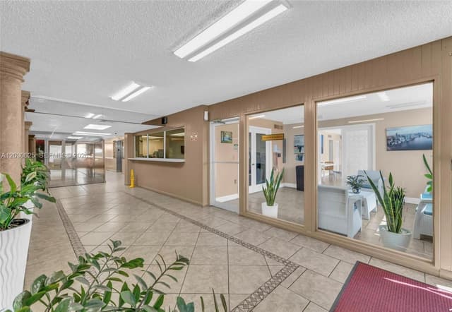 1251 NE 108th St # 409, Miami FL 33161 - Miami, FL - Photo 7
