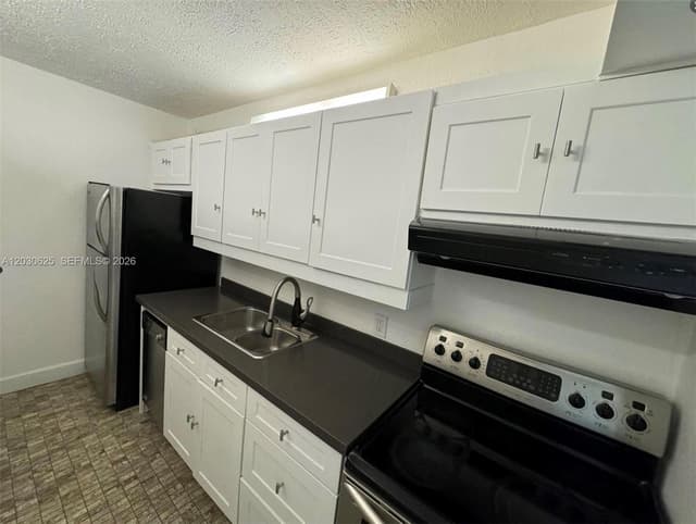 1251 NE 108th St # 409, Miami FL 33161 - Miami, FL - Photo 4