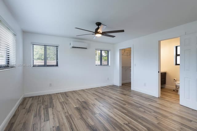 11431 SW 40th Ter, Miami FL 33165 - Miami, FL - Photo 4
