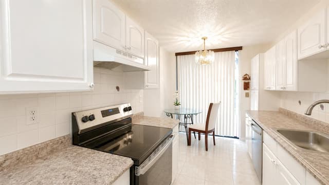 3450 Blue Lake Drive # 204, Pompano Beach FL 33064 - Pompano Beach, FL - Photo 4
