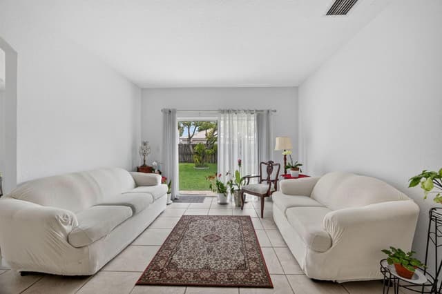 14215 SW 156th Avenue N, Miami FL 33196 - Miami, FL - Photo 7