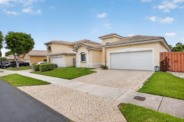 14215 SW 156th Avenue N, Miami FL 33196 - Miami, FL - Photo 3