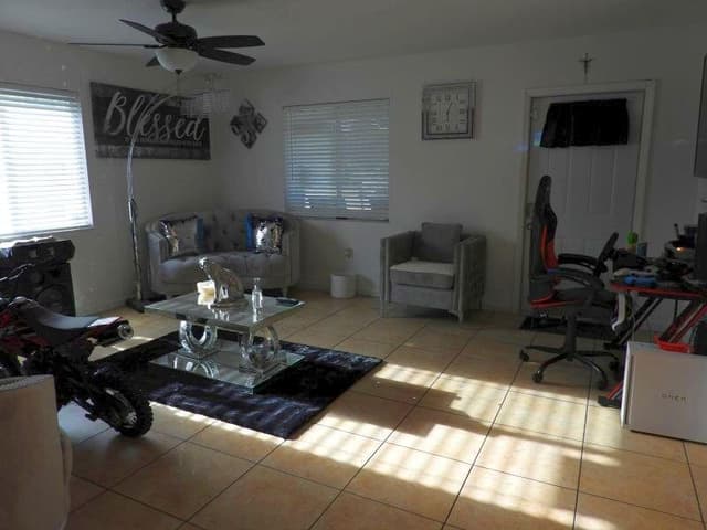 2764 NW 1st Court, Pompano Beach FL 33069 - Pompano Beach, FL - Photo 2