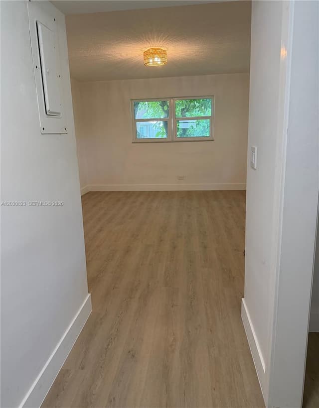 7220 NW 7th St, Plantation FL 33317 - Plantation, FL - Photo 6