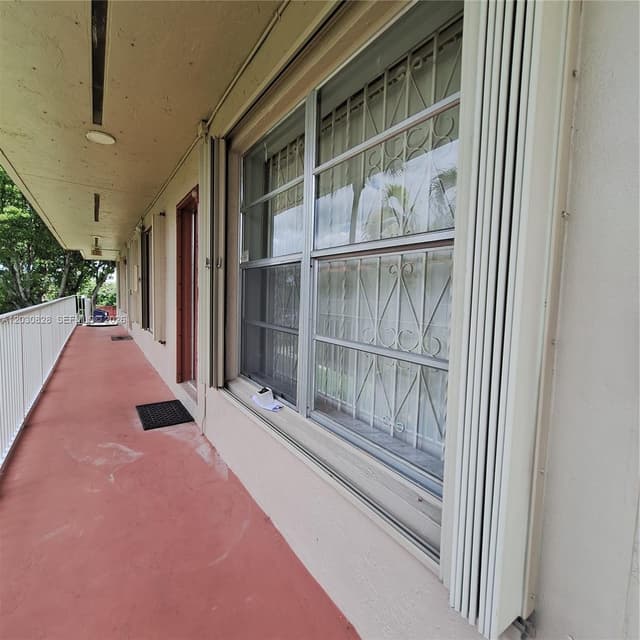 12850 SW 43rd Dr # B, Miami FL 33175 - Miami, FL - Photo 5