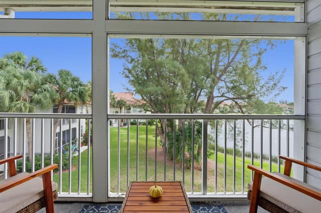 250 Cypress Point Drive, Palm Beach Gardens FL 33418 - Palm Beach Gardens, FL - Photo 7