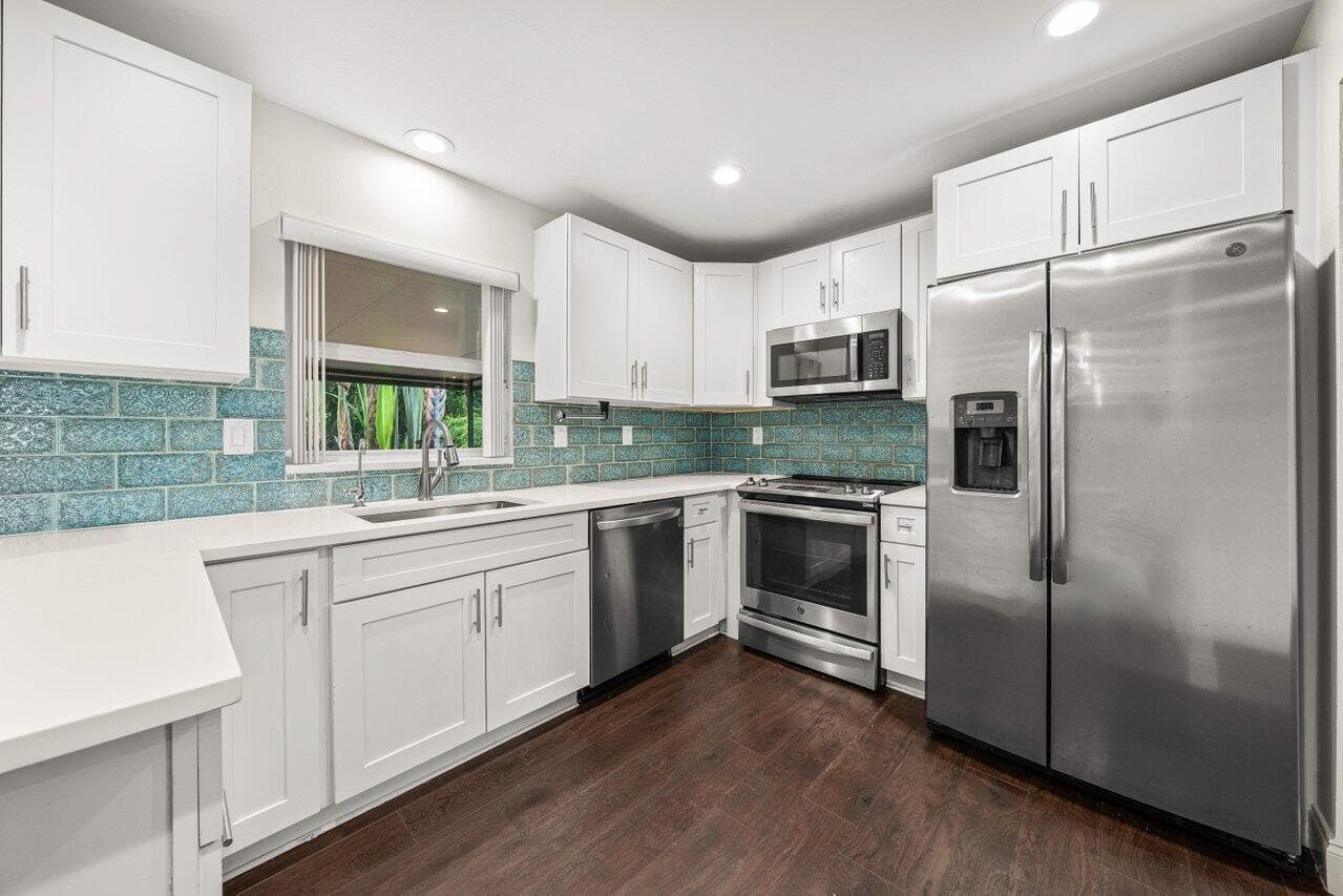638 SW 4th Avenue, Boynton Beach FL 33426 - Boynton Beach, FL - Photo 1
