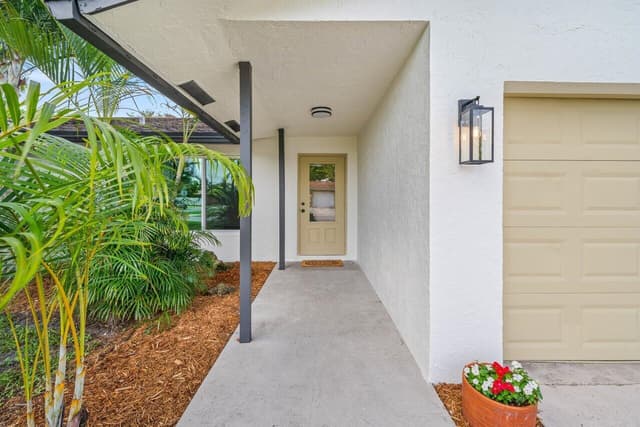 638 SW 4th Avenue, Boynton Beach FL 33426 - Boynton Beach, FL - Photo 5