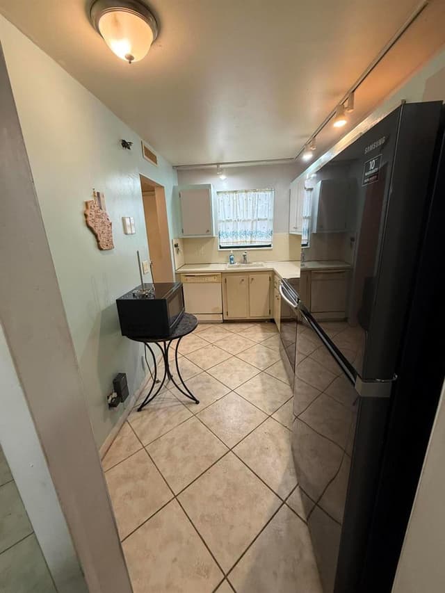 4760 W Lucerne Lakes Blvd W # 407, Lake Worth FL 33467 - Lake Worth, FL - Photo 6