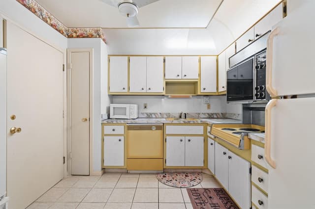 2271 NW 48th Terrace # 207, Lauderhill FL 33313 - Lauderhill, FL - Photo 4