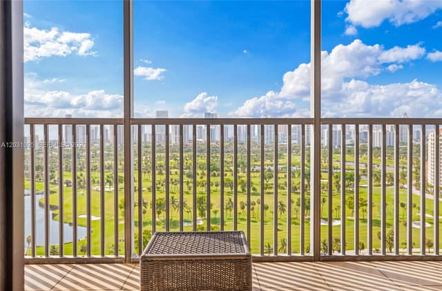 20301 W Country Club Dr # 2228, Aventura FL 33180 - Aventura, FL - Photo 2