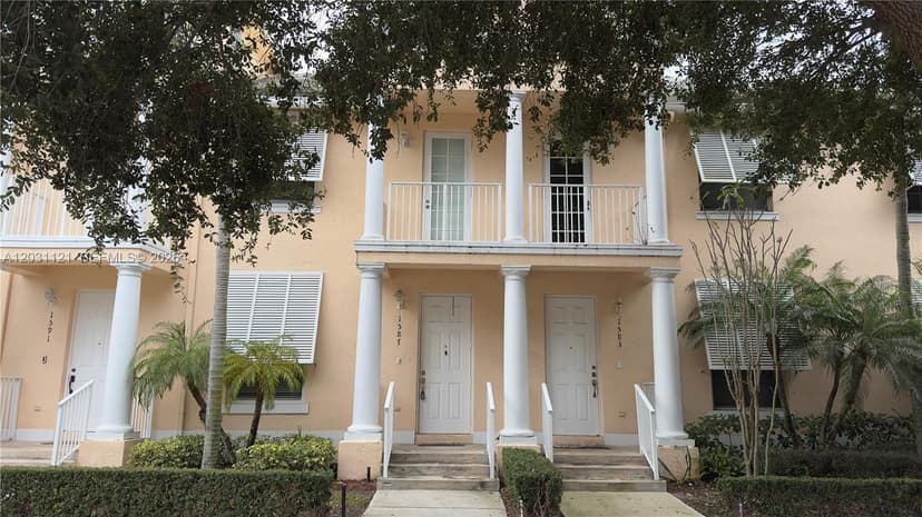 1587 Frederick Small Rd, Jupiter FL 33458