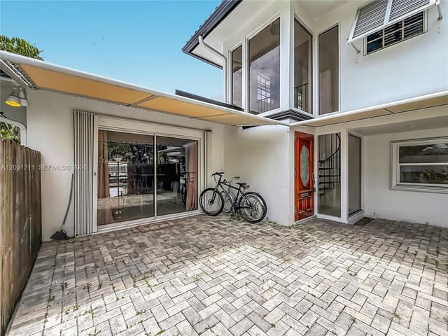 2216 NE 18th Ave, Wilton Manors FL 33305 - Wilton Manors, FL - Photo 6