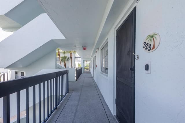6698 N 10th Ave Avenue N # 323, Lake Worth FL 33467 - Lake Worth, FL - Photo 3