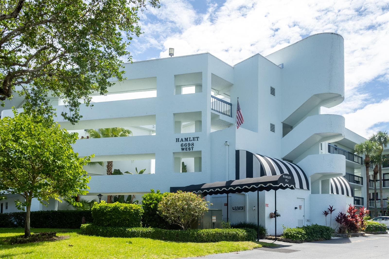 6698 N 10th Ave Avenue N # 323, Lake Worth FL 33467 - Lake Worth, FL - Photo 1