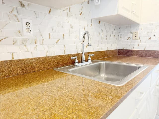 1116 Lake Terrace # 214, Boynton Beach FL 33426 - Boynton Beach, FL - Photo 6