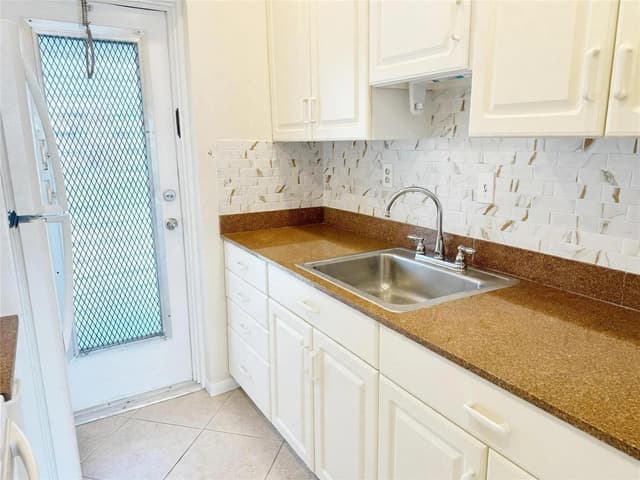 1116 Lake Terrace # 214, Boynton Beach FL 33426 - Boynton Beach, FL - Photo 7
