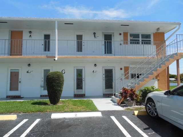 1116 Lake Terrace # 214, Boynton Beach FL 33426 - Boynton Beach, FL - Photo 3