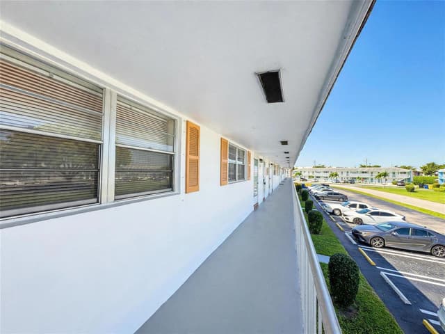 1116 Lake Terrace # 214, Boynton Beach FL 33426 - Boynton Beach, FL - Photo 4
