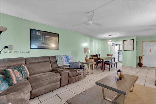 1200 Tallwood Ave # 202, Hollywood FL 33021 - Hollywood, FL - Photo 4