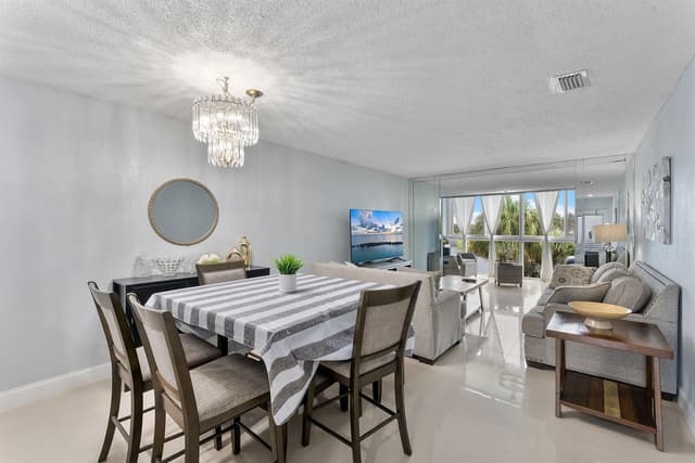 7807 Golf Cir Drive # 305, Margate FL 33063 - Margate, FL - Photo 4