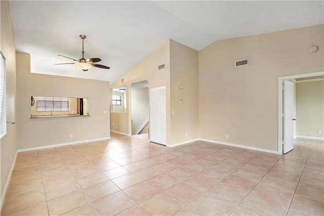 912 Congressional Way, Deerfield Beach FL 33442 - Deerfield Beach, FL - Photo 5