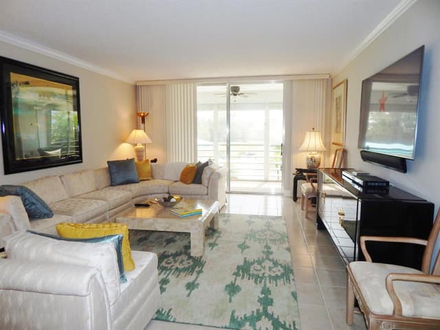 6698 N 10th Ave N # 215, Lake Worth FL 33467 - Lake Worth, FL - Photo 7