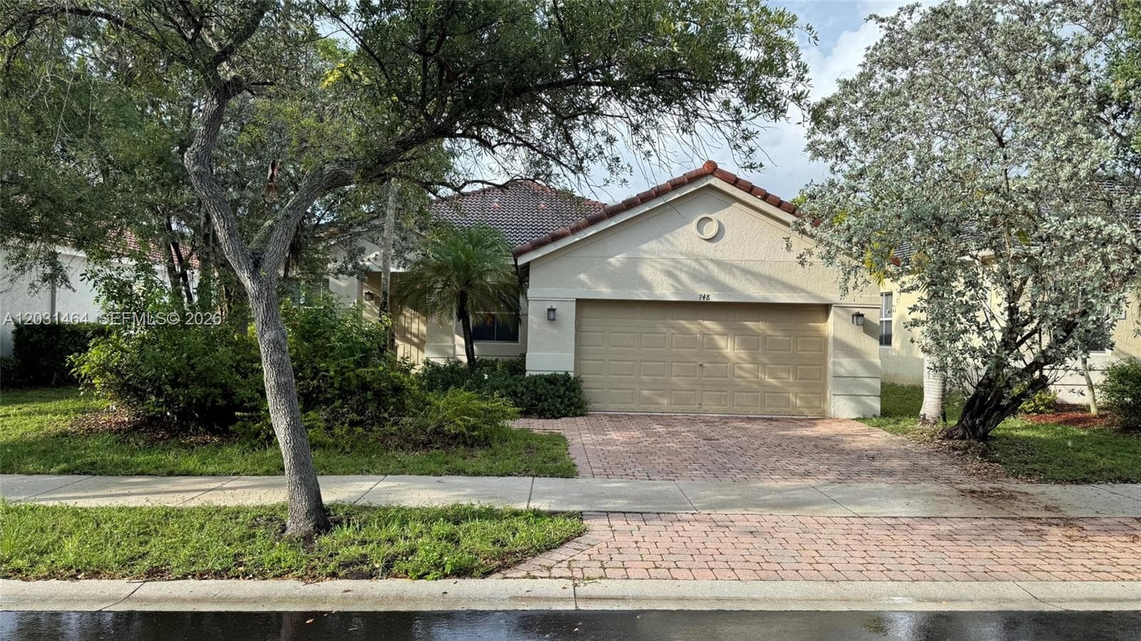 748 Tulip Cir, Weston FL 33327