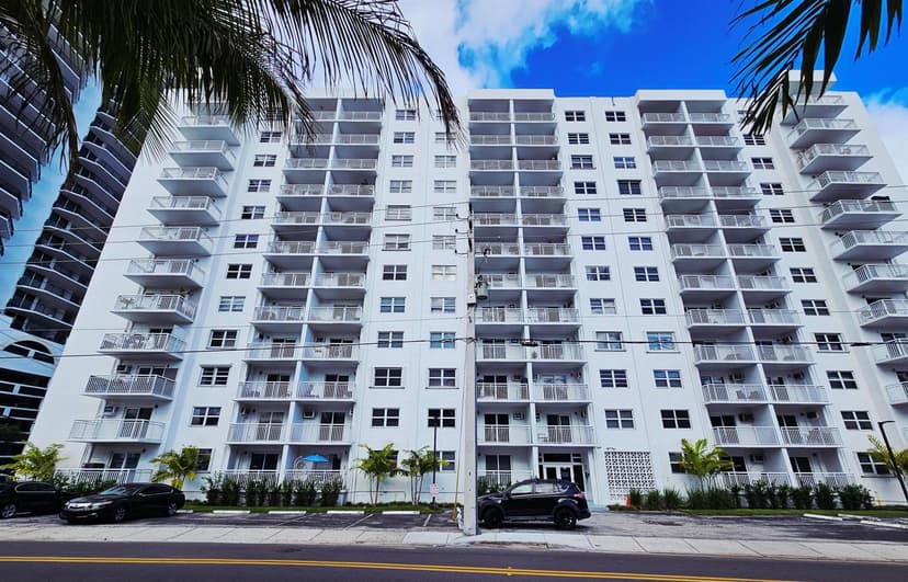 200 S Birch Road # 208, Fort Lauderdale FL 33316